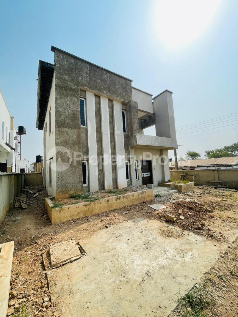 3 bedroom House for sale Carlton Gate Estate, Beside Kolapo Ishola Gra Akobo Ibadan Oyo