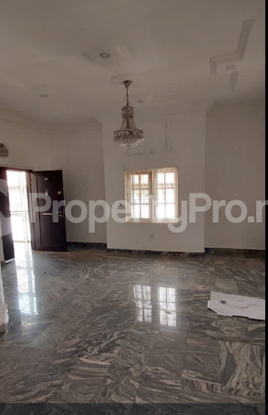 3 bedroom Flat / Apartment for rent Wuse 2 Abuja