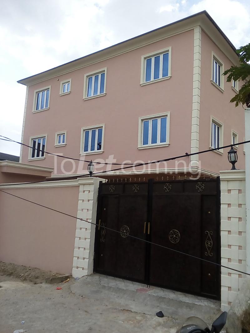 3 bedroom Flat / Apartment for rent Alabi Toyin street Ikeja Lagos