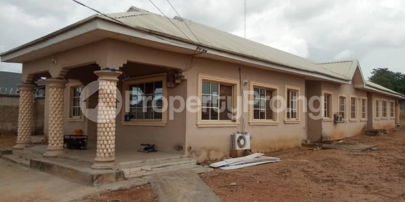 3 bedroom Flat / Apartment for sale Alagbaka Akure Ondo