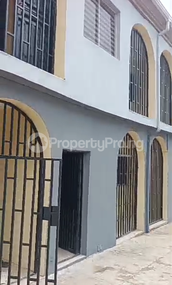 3 bedroom Flat / Apartment for rent Isokan Estate Akobo Ibadan Oyo