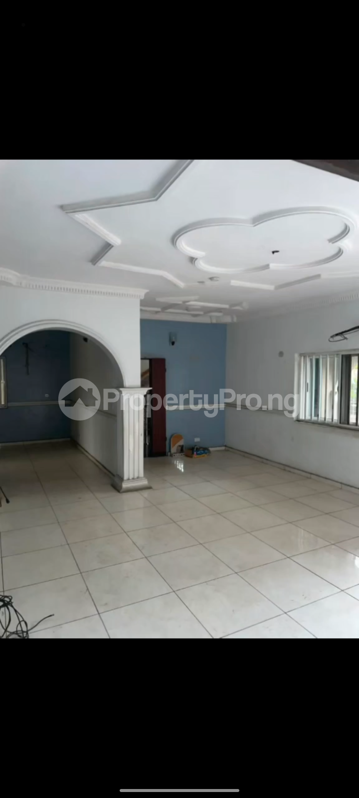 3 bedroom Flat / Apartment for rent Surulere Lagos