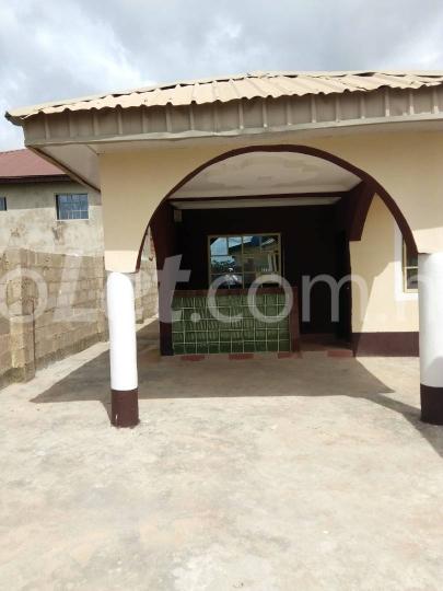 3 bedroom Flat / Apartment for rent Kajola Axis Akure Ondo