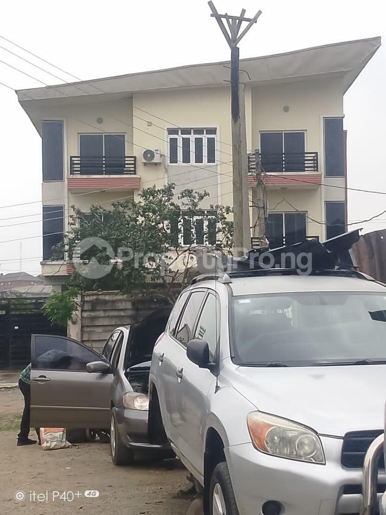 3 bedroom Flat / Apartment for sale Mende Maryland Lagos