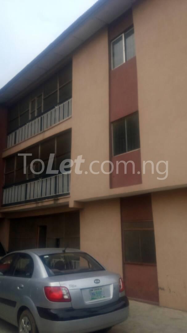 3 bedroom Flat / Apartment for rent Off Fatai Kadiri Street Fola Agoro Yaba Lagos