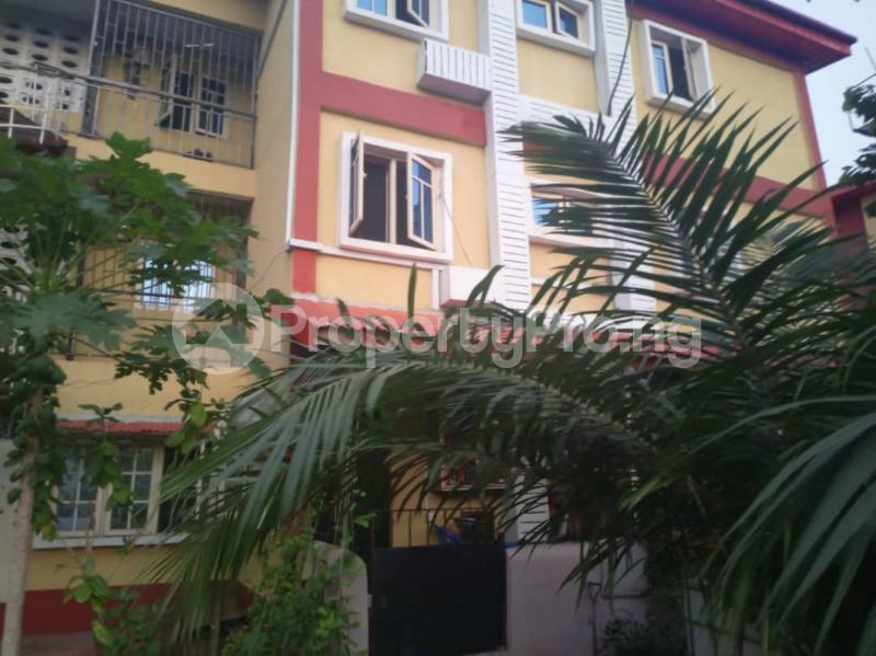 House for sale Iponri Surulere Lagos