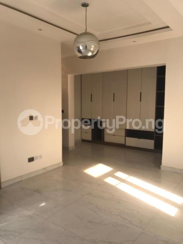 3 bedroom Flat / Apartment for sale Bishop Oluwole Street Victoria Island Lagos