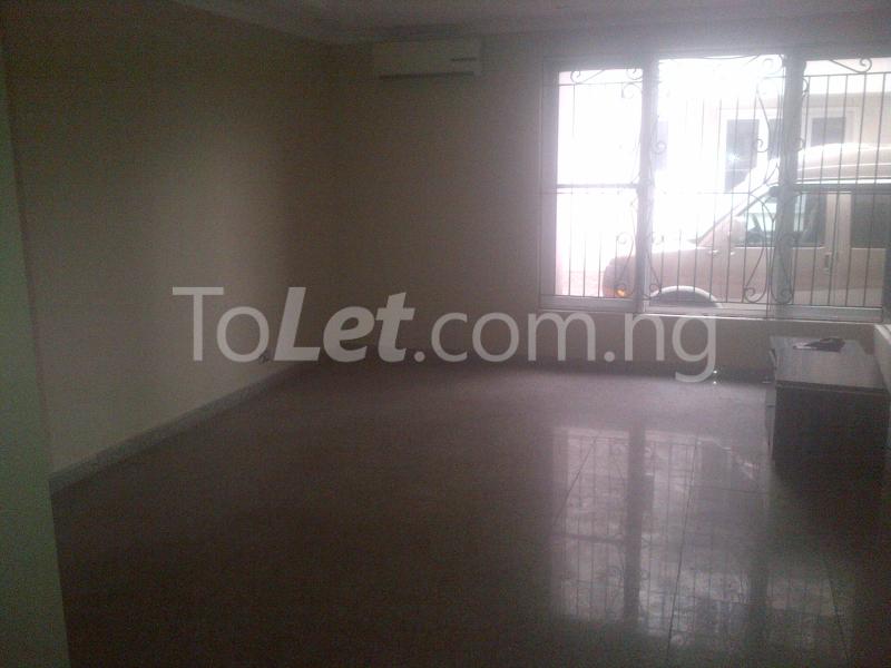 3 Bedroom House in Yaba Yaba Lagos House for rent in yaba House in