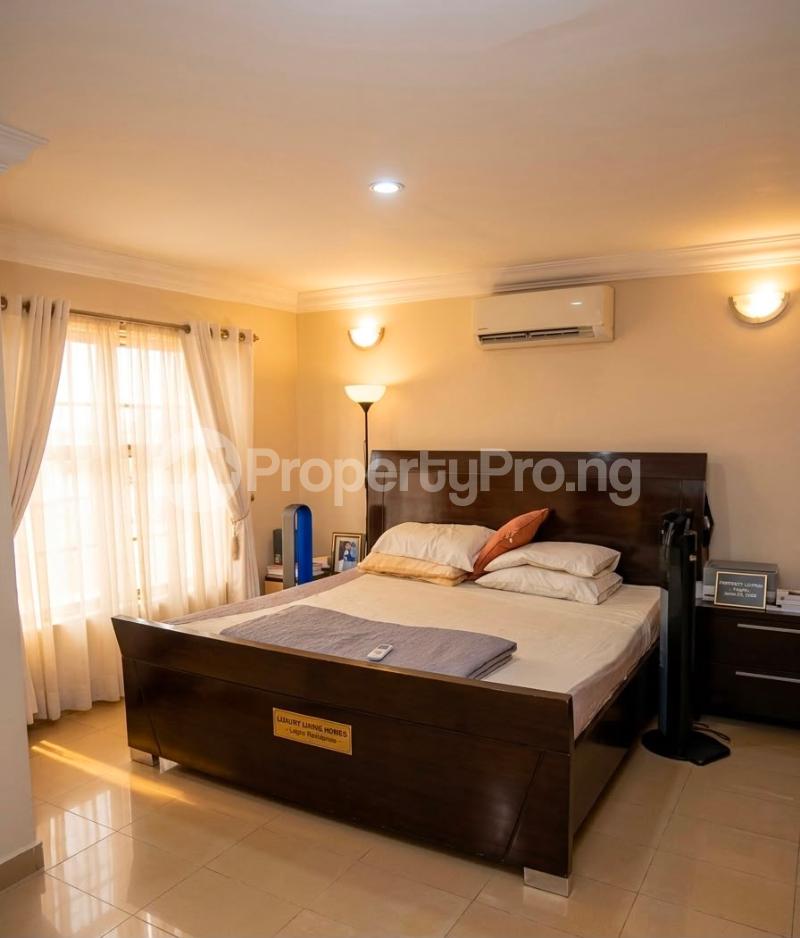 3 bedroom Flat / Apartment for rent Akoka Yaba Lagos