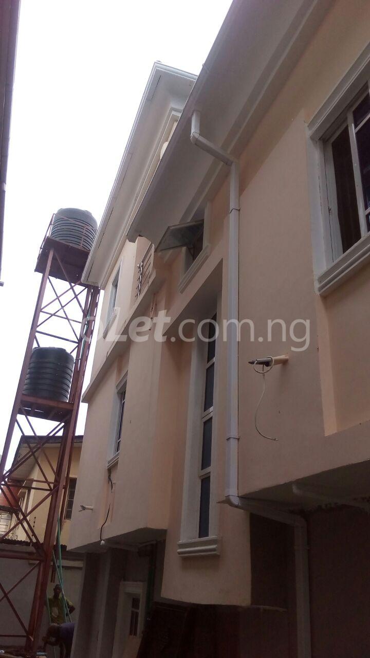 3 bedroom Flat / Apartment for rent Off Adekunle Kuye Aguda Surulere Lagos