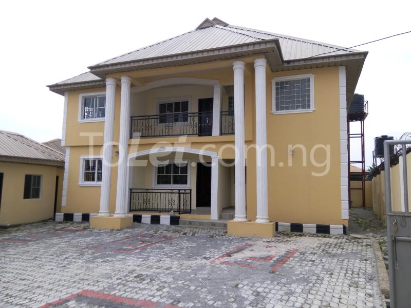 3 bedroom Flat / Apartment for rent Adeba Awoyaya Ajah Lagos