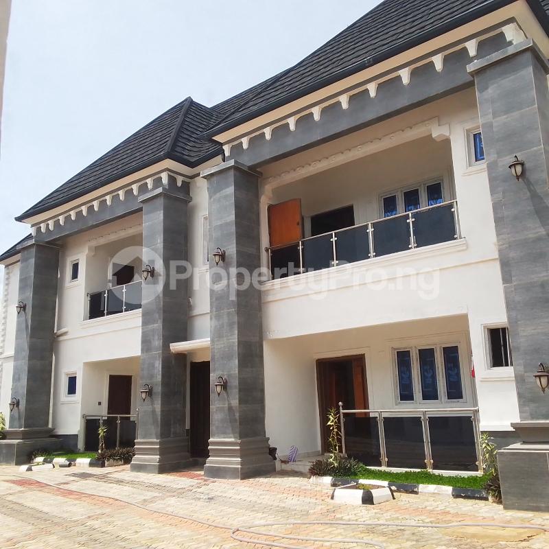 3 bedroom Flat / Apartment for rent Midwifery Anioma , Okpanam Road Asaba Delta