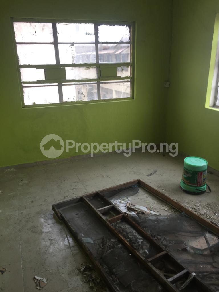 3 bedroom House for rent Alagomeji Yaba Lagos