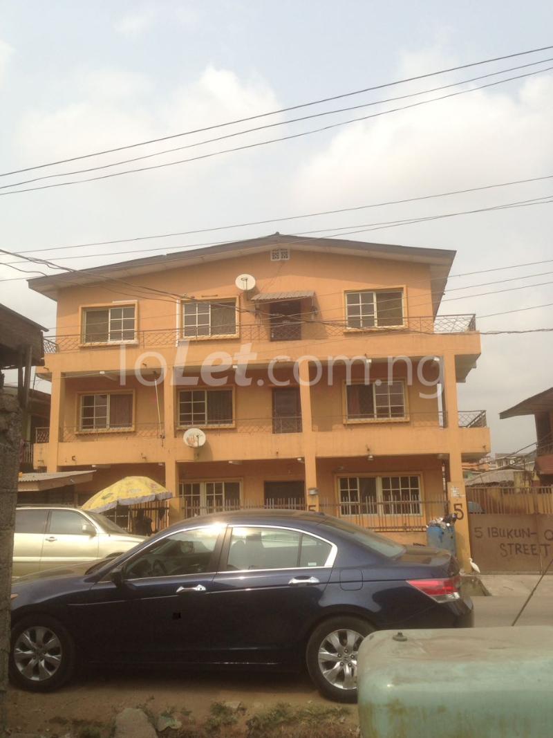 3 bedroom Flat / Apartment for rent Akoka Akoka Yaba Lagos