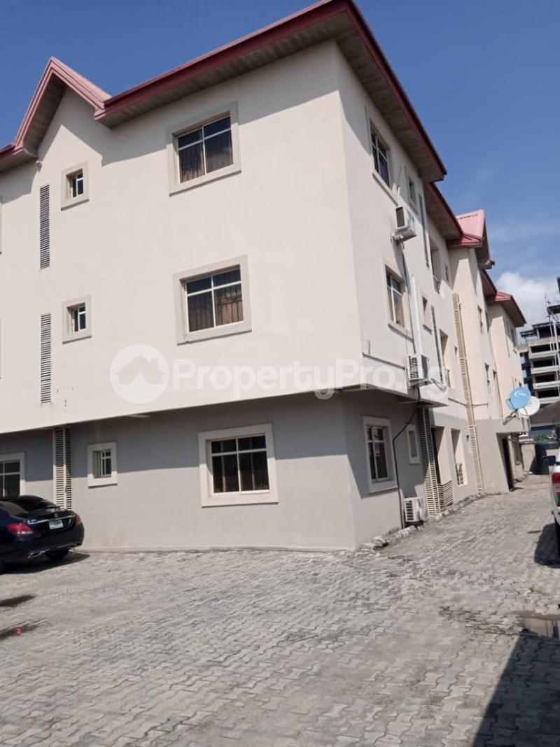 Flat / Apartment for rent Lekki Phase 1 Lekki Lagos