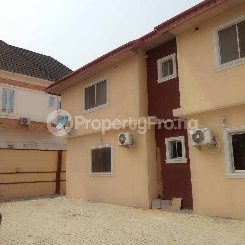 3 bedroom Flat / Apartment for rent Rasaq Eletu, Osapa london Lekki Lagos