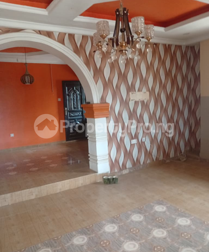 3 bedroom Flat / Apartment for rent Abese Area, Elebu Akala Express Ibadan Oyo