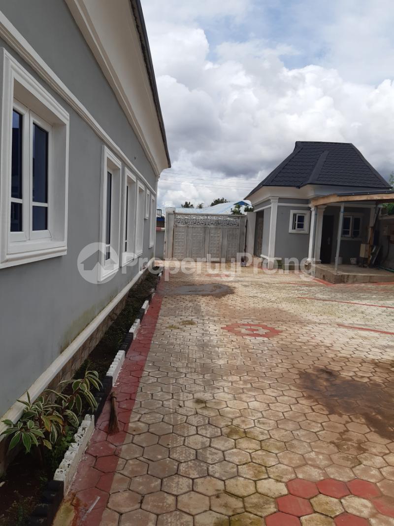 3 bedroom Flat / Apartment for rent Alagbaka Gra Akure Ondo - 0