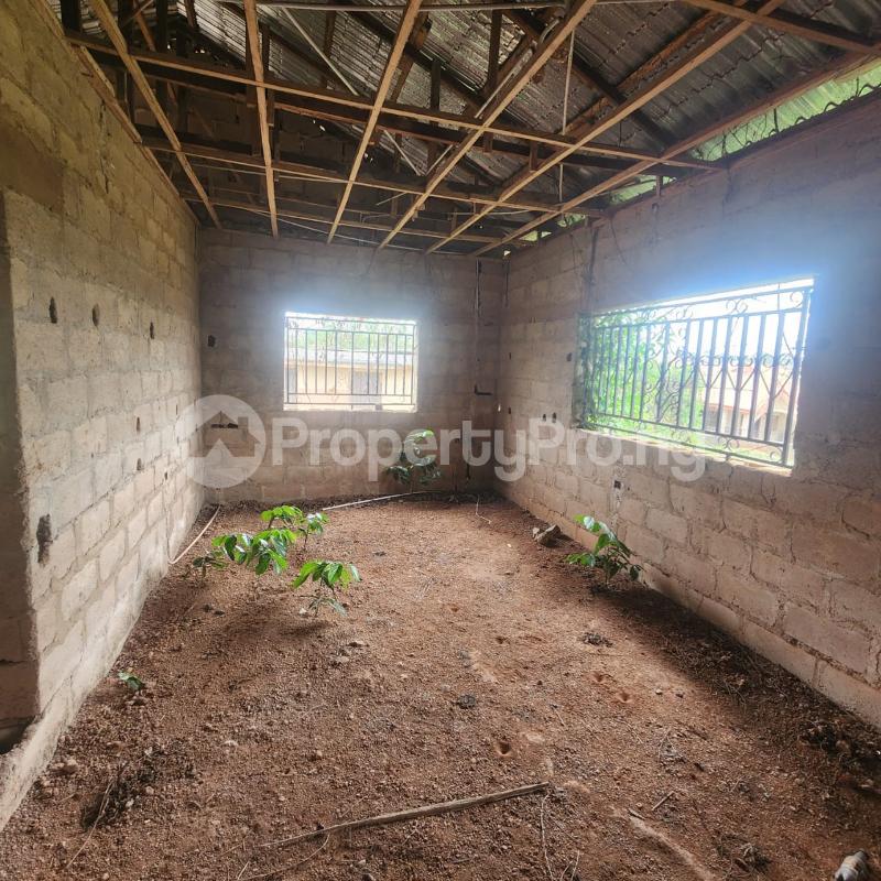 3 bedroom Flat / Apartment for sale Along Ido, Beside Amotekun Office, Ologuneru Ibadan Eleyele Ibadan Oyo
