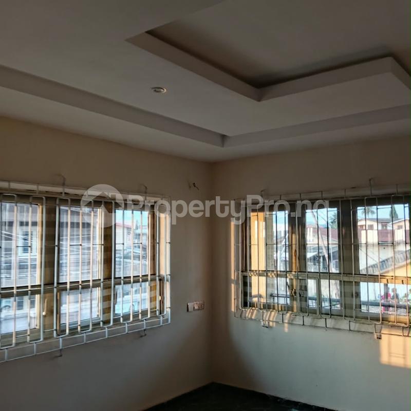 3 bedroom Flat / Apartment for rent Ide Ape Iwo Rd Ibadan Oyo