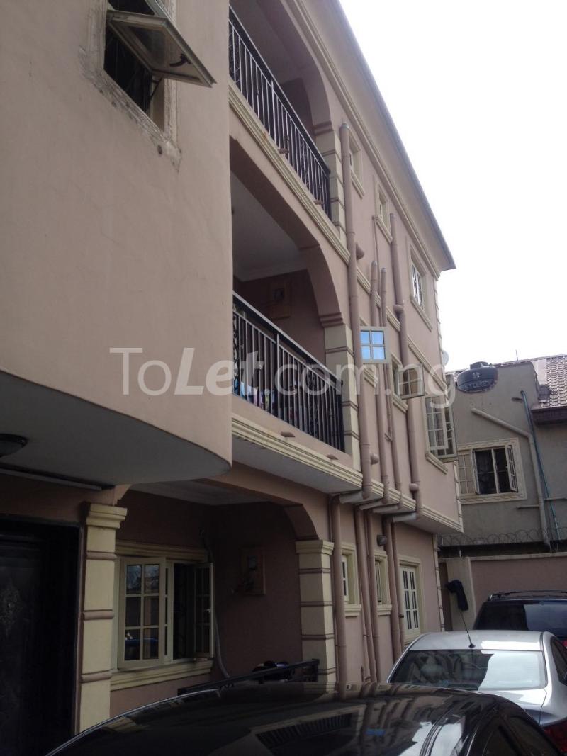 3 bedroom Flat / Apartment for rent Karimu Street Randle Avenue Surulere Lagos