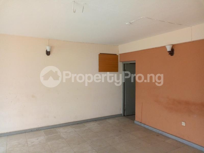 3 bedroom Flat / Apartment for rent Yaba Onike Yaba Lagos