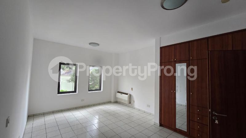 3 bedroom Flat / Apartment for rent Lugard Avenue Old Ikoyi Ikoyi Lagos