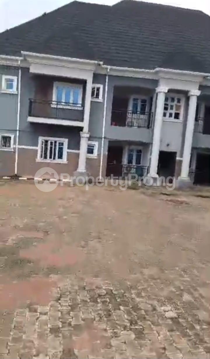 3 bedroom Flat / Apartment for sale Gapiona, Oko Central Gra Central Edo