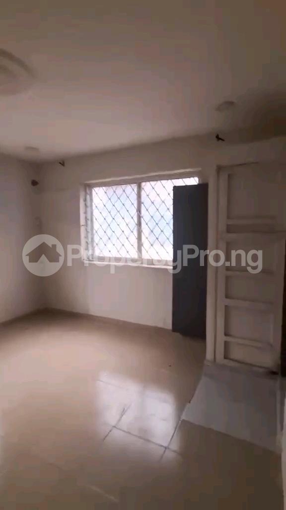3 bedroom Flat / Apartment for rent Somosu Street, Aguda, Surulere, Lagos Aguda Surulere Lagos
