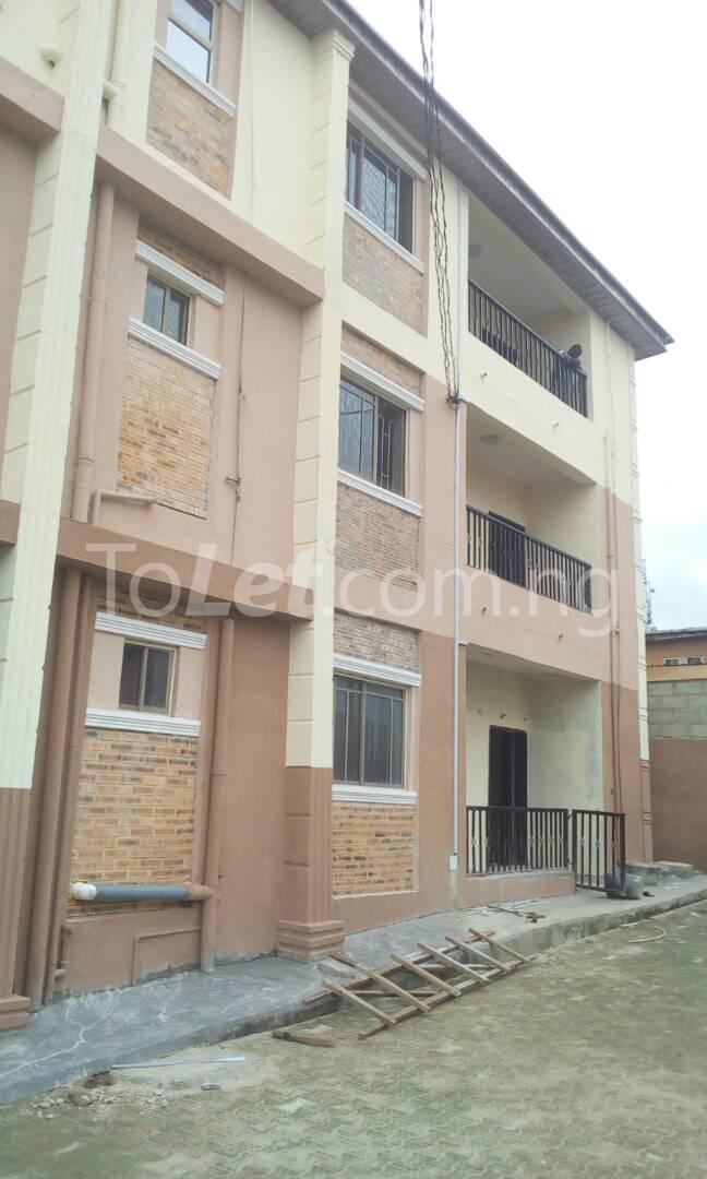 3 bedroom Flat / Apartment for rent Off Emmanuel Street Ojota Ojota Lagos - 0