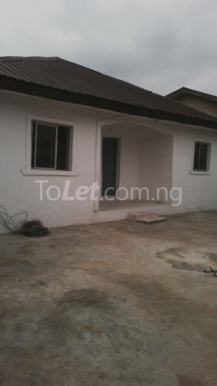 3 bedroom Flat / Apartment for rent Akoka Close To Chemisty Bustop Yaba Yaba Lagos - 0