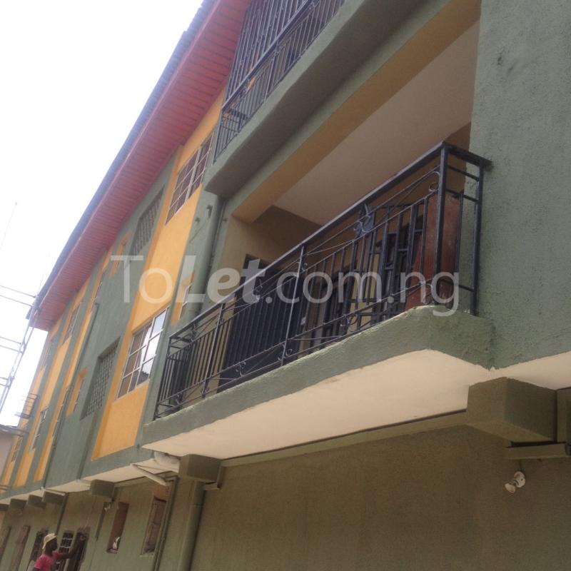 3 bedroom Flat / Apartment for rent Adetola Street Aguda Surulere Lagos