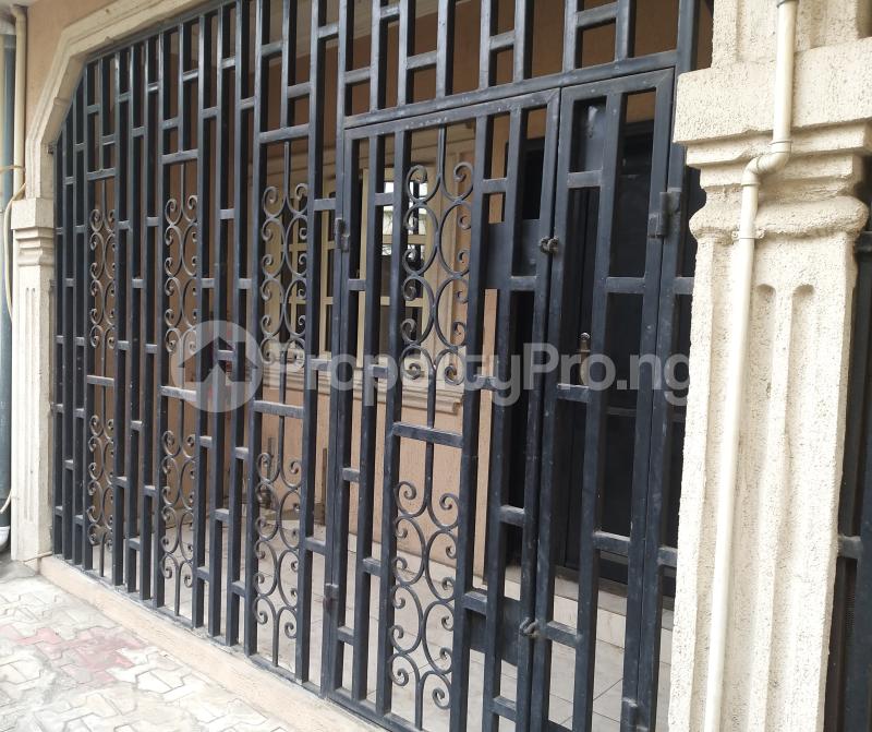 3 bedroom Flat / Apartment for rent Ebun Street Abule-Oja Yaba Lagos
