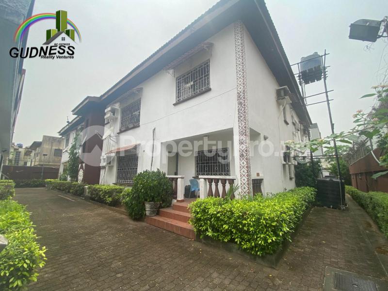 3 bedroom Flat / Apartment for rent Ikoyi Lagos