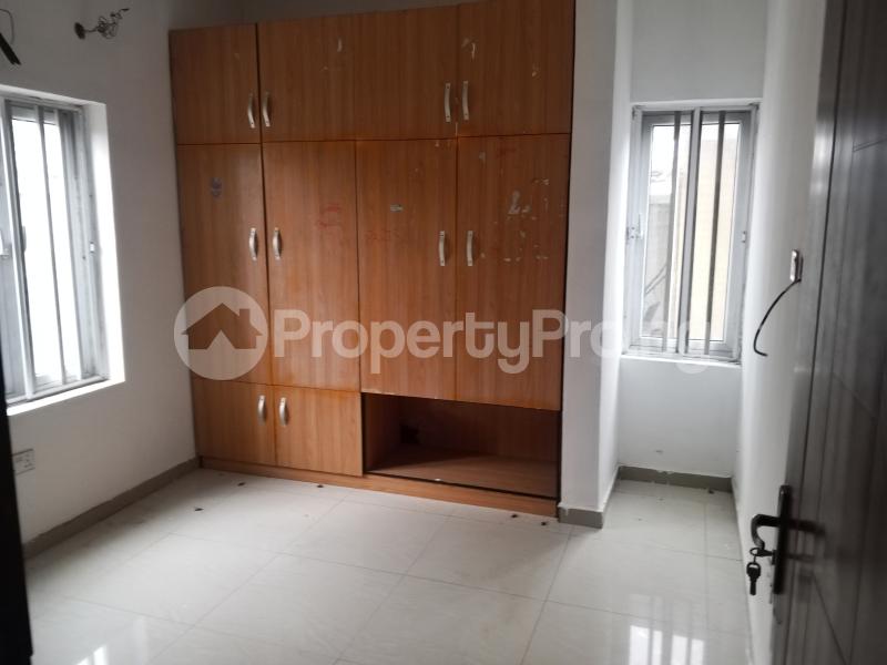 3 bedroom Flat / Apartment for rent  Thomas estate Ajah Lagos - 3