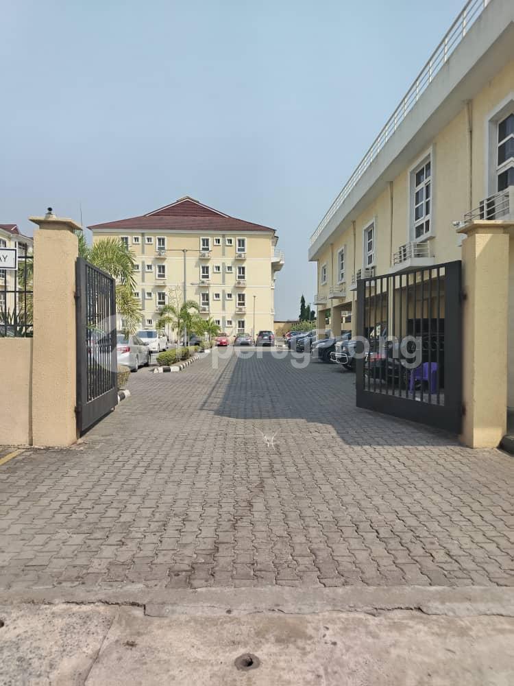 3 bedroom Flat / Apartment for rent Cromwell Court Beside Chervon Quarter , Chervon Drive Lekki Lagos