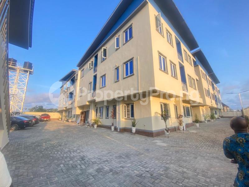 3 bedroom Flat / Apartment for rent Estate Abijo Ajah Lagos