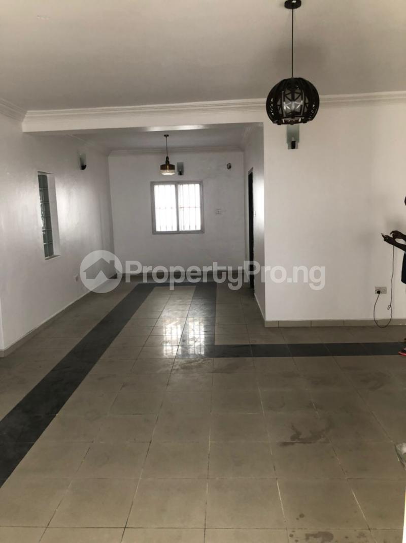 3 bedroom Flat / Apartment for rent Osapa london Lekki Lagos