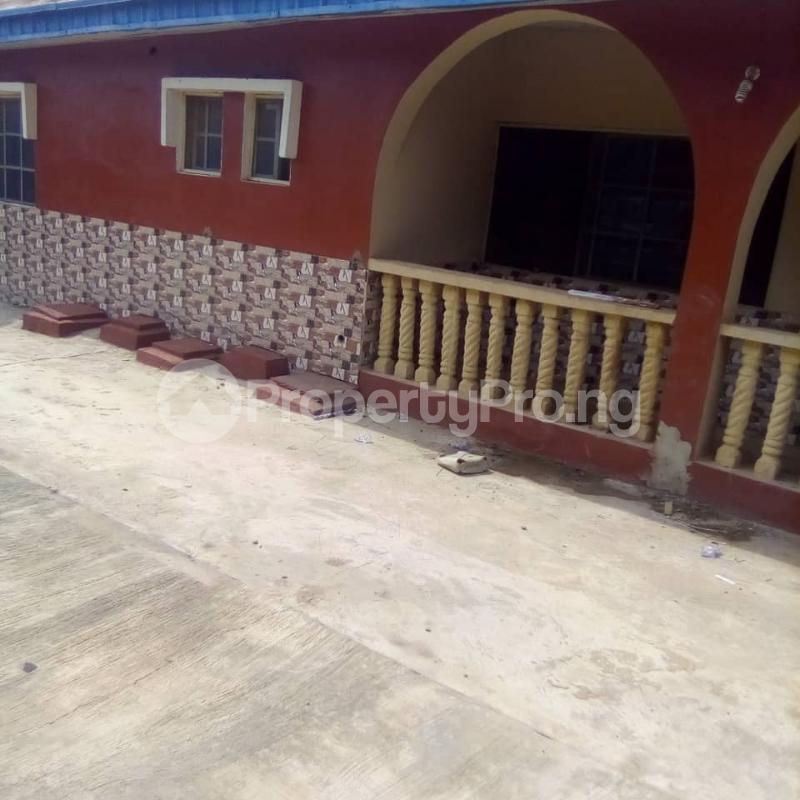 3 bedroom Flat / Apartment for rent   Akobo Ibadan Oyo