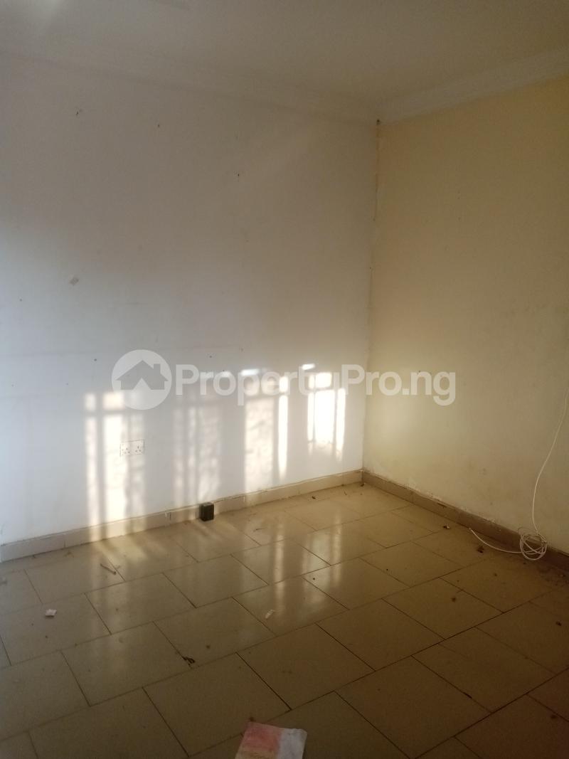 3 bedroom Flat / Apartment for rent Ayilara, Adedayo Sharp Corner Oluyole Estate Ibadan Oyo