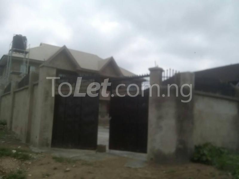 3 bedroom Flat / Apartment for rent Elewuro Estate Ibadan Oyo - 1
