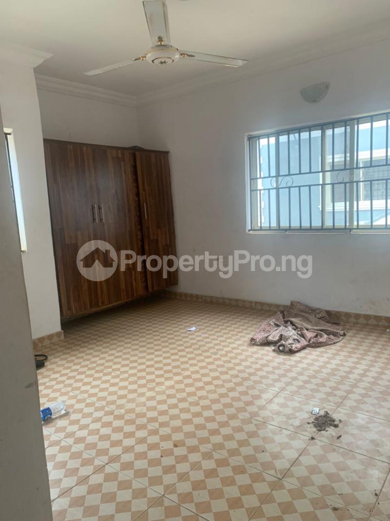 3 bedroom Flat / Apartment for rent Golden Palace, Oluyole Extension Akala Express Ibadan Oyo