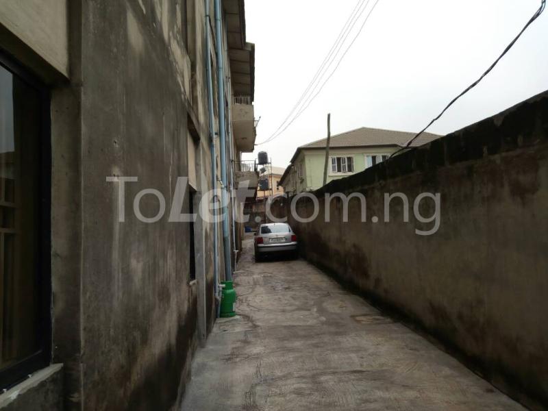 3 bedroom Flat / Apartment for rent 30 Ogunlanke Street Ikosi-Ketu Kosofe/Ikosi Lagos