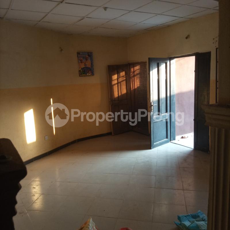 3 bedroom Flat / Apartment for rent Ibadan Oyo