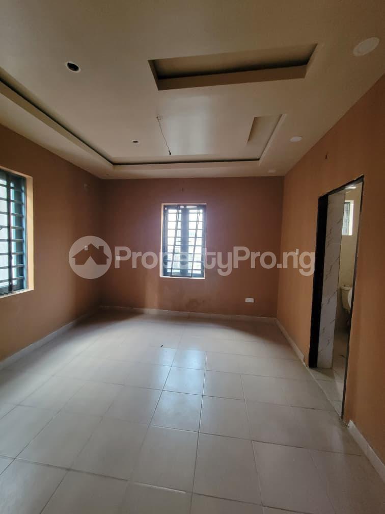 3 bedroom Flat / Apartment for rent Ologolo Lekki Lagos