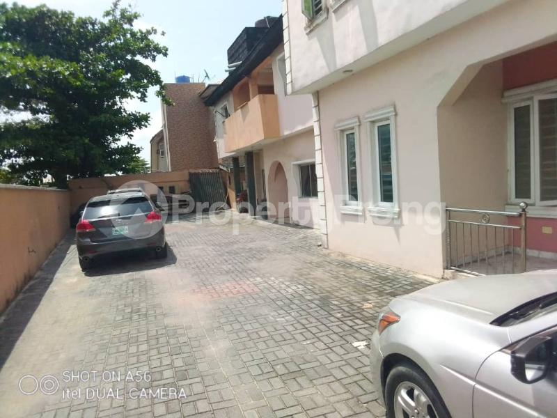 3 bedroom Flat / Apartment for rent Ologolo Lekki Lagos