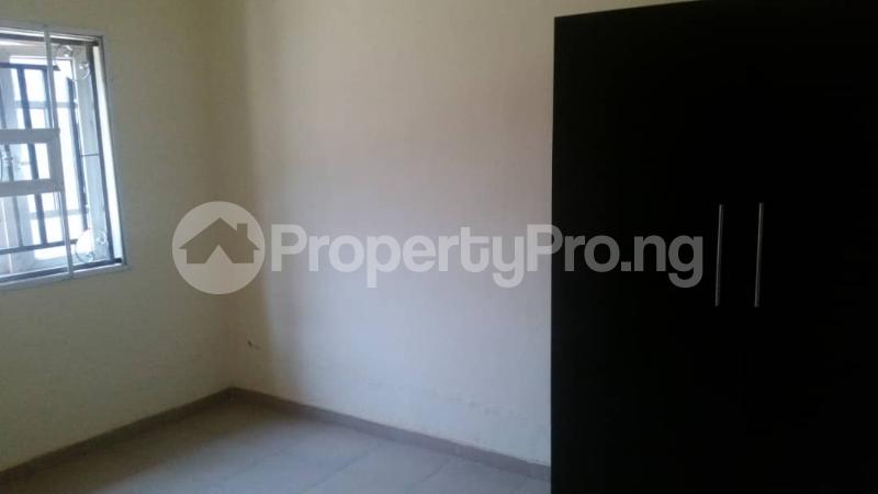 3 bedroom Commercial Property for rent Peluseriki,ireakari Estate Akala Express Ibadan Oyo