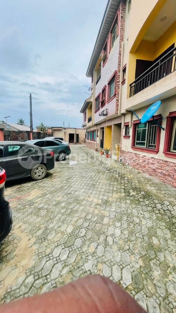 3 bedroom House for rent Blenco Sangotedo Ajah Lagos