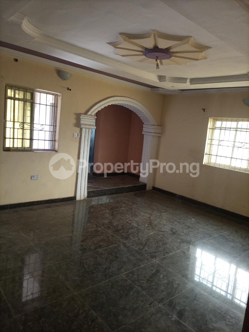 3 bedroom Flat / Apartment for rent   Akobo Ibadan Oyo