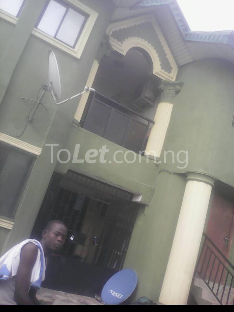 3 bedroom Flat / Apartment for rent 2 Ogbere Street Off Fola Agoro Fola Agoro Yaba Lagos